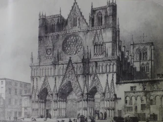 Façade van de kathedraal Saint-Jean de Lyon